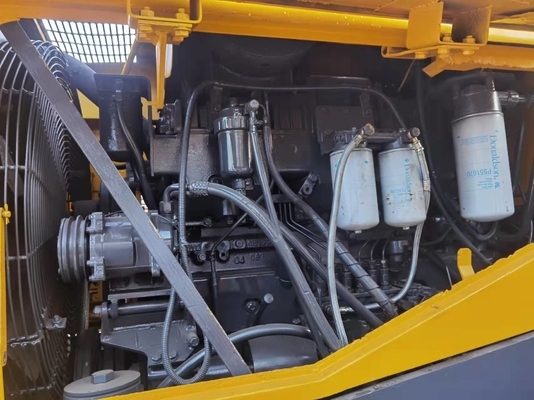 Verwendetes KOMATSU WA470 - hydraulischer Lader 21640KG des Rad-3 mit Eimer 3.9m3