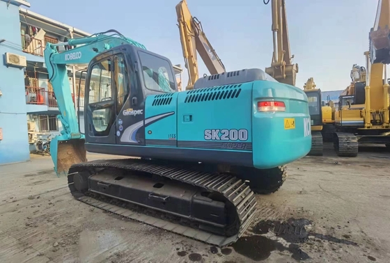 20 Tonnen Original Japan Gebraucht Kobelco SK200-8 Crawler Bagger mit 114KW Motorleistung und 0,8 m3 Eimer Kapazität