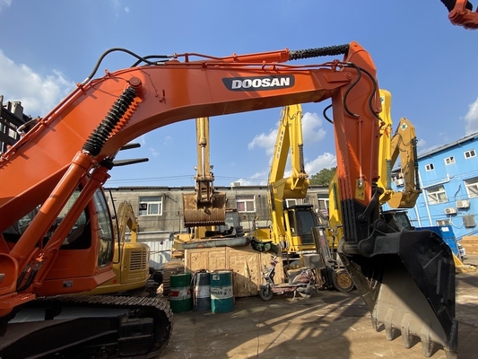 30 Tonnen Original Gebraucht Doosan DX300 Crawler Bagger mit 1,27 m3 Eimer Kapazität