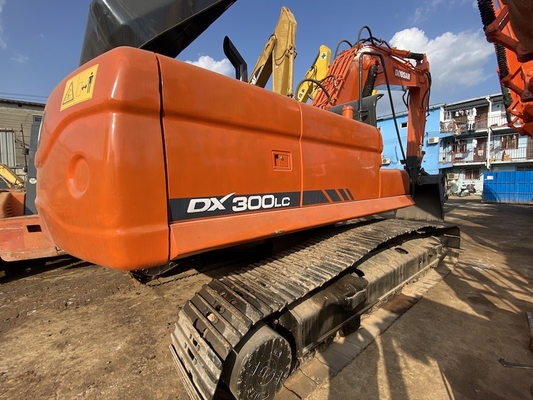 30 Tonnen Original Gebraucht Doosan DX300 Crawler Bagger mit 1,27 m3 Eimer Kapazität