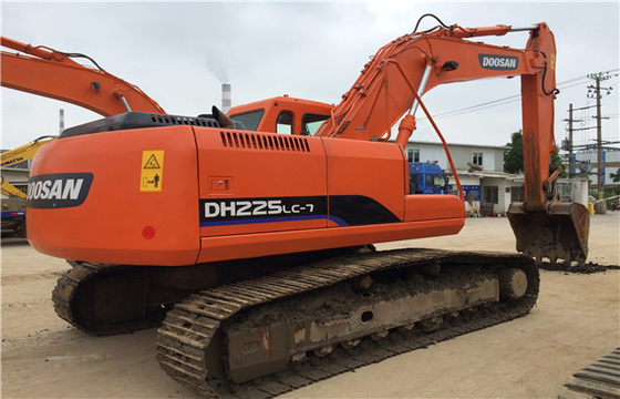 22 Tonnen Original Gebraucht Doosan DH225 Crawler Bagger mit 0,39-1,49 m3 Eimer Kapazität
