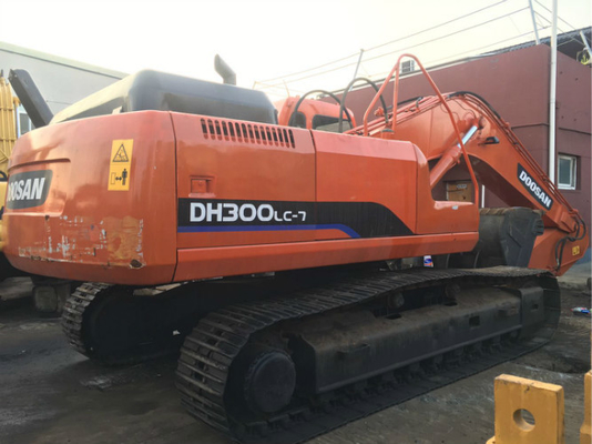30 Tonnen Original Gebraucht Doosan DH300LC-7 Crawler Bagger mit 1,27 m3 Eimer Kapazität