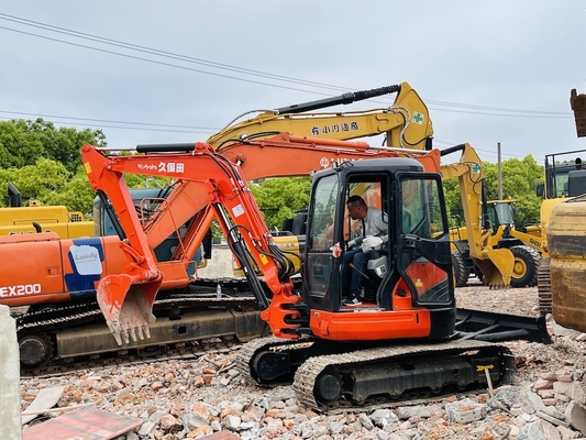5 Tonnen gebrauchtes Kubota KX155 Crawler Bagger Gebrauchtbagger mit 29,9 kW Motorleistung und 0,16 m3 Eimerkapazität