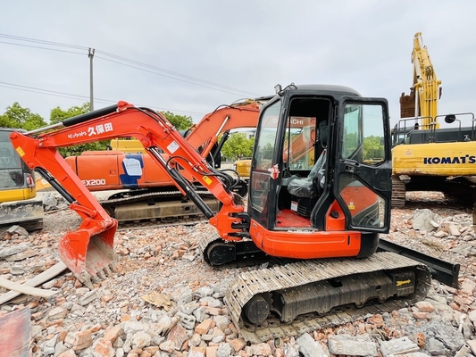 5 Tonnen gebrauchtes Kubota KX155 Crawler Bagger Gebrauchtbagger mit 29,9 kW Motorleistung und 0,16 m3 Eimerkapazität