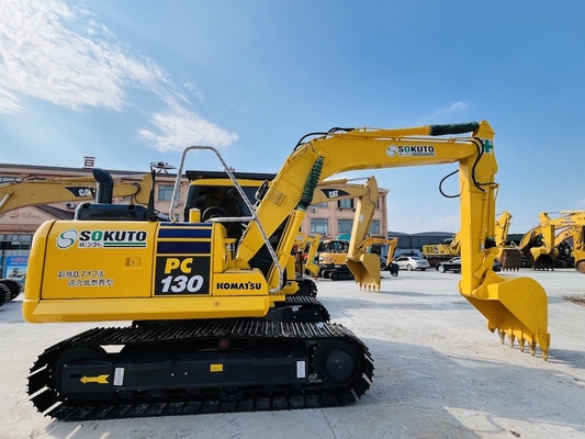 Komatsu PC130-7 mit Komatsu SAA4D95LE-3-Motor